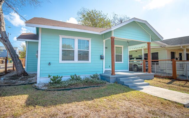 Cozy Remodeled 2br 1ba Near Downtown