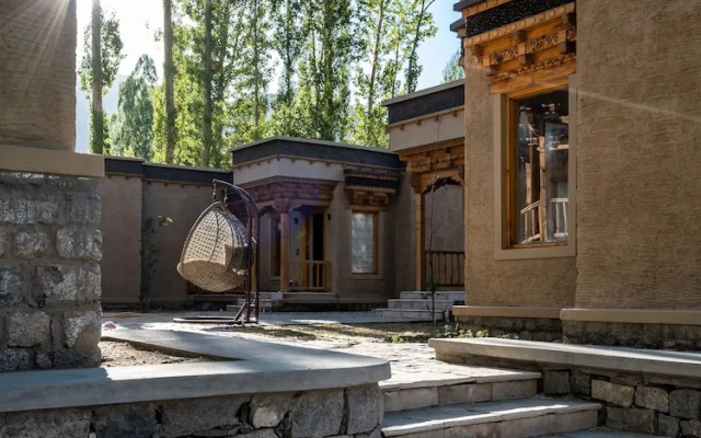 essence AT LADAKH