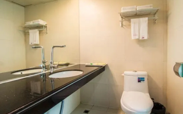Quanzhou Xingang Hotel