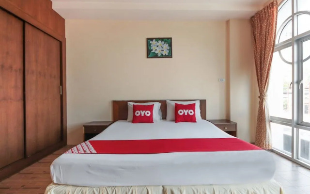 OYO 889 Baan Sakdidet