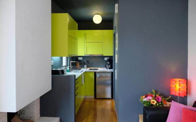 Homz AH03 Penthouse Studio Hilton Area