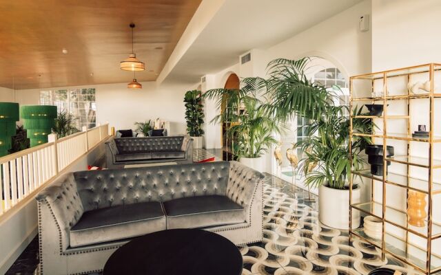 Hotel Estefanía Boutique Suites