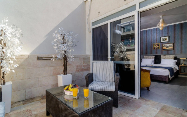Ness Hotel