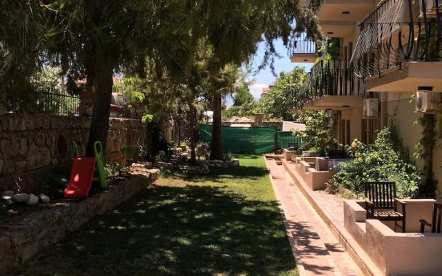 poppy apart hotel