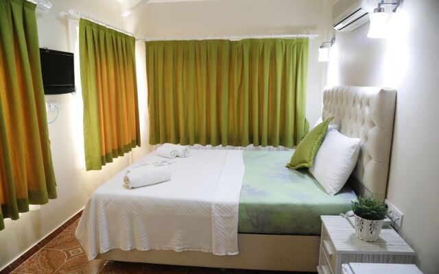 Dream Hotel