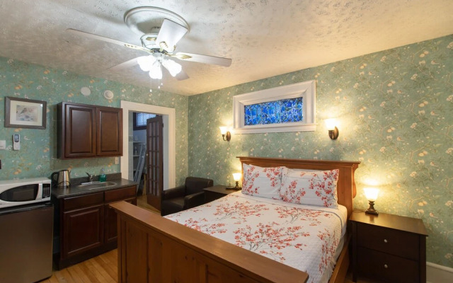 Prince Street Suites