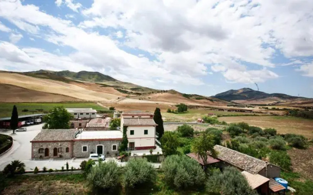 Borgo Deodato Azienda Agrituristica