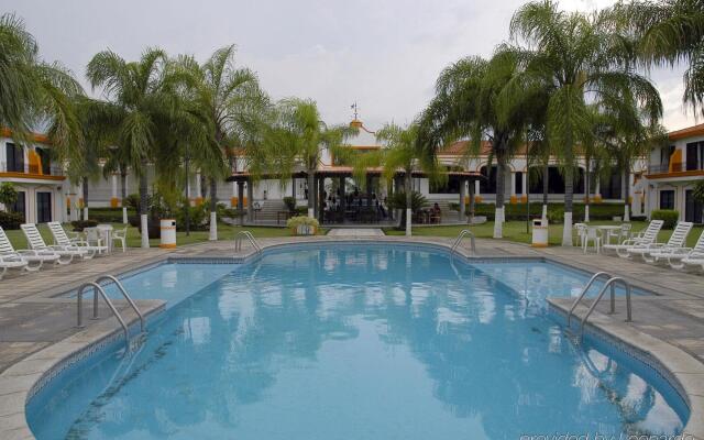 Mision Colima Hotel