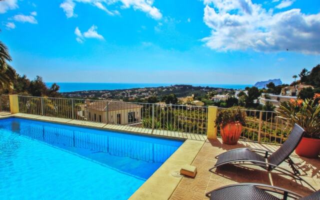 Villa Alegria - Sea View With Pool