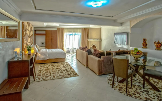 Yaad City Hotel