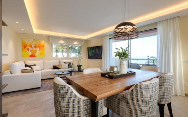 Luxury 3 Bedroom Beach Front Apartment in Marbella