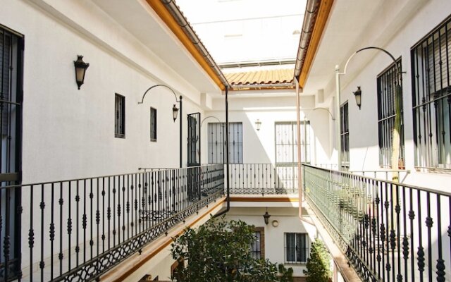 Duplex Escoberos Courtyard