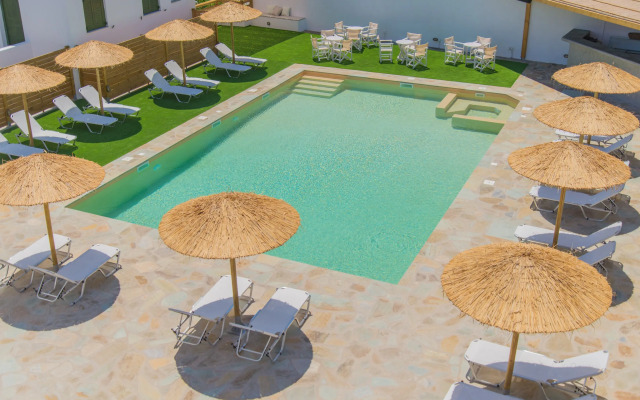 Ostria Hotel