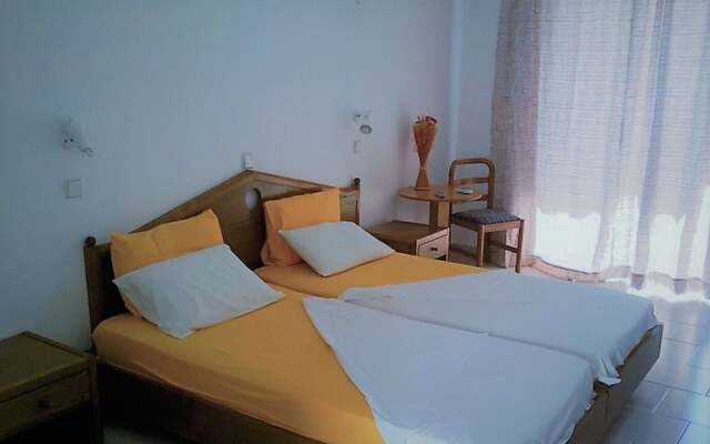 Room in Studio - Studio by the Beach - Rhodes Island