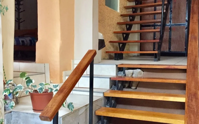 Big Vacation Hostel