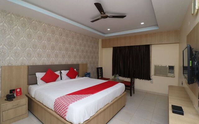 Oyo 36189 Dawat Hotel