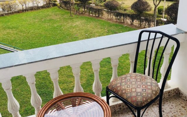 Hotel Sai Gardens