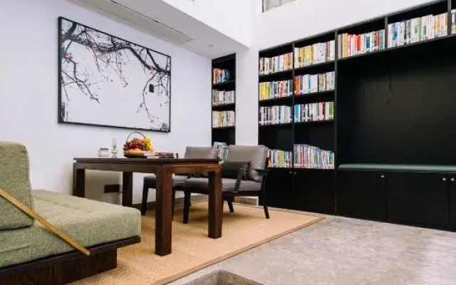 Hangzhou Jiande Meizhuang Homestay (Yanzhou Ancient Street)