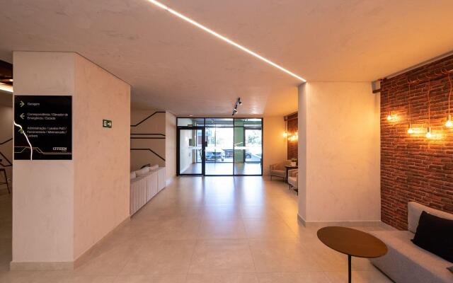 Apto moderno no Setor Bueno RCH2207