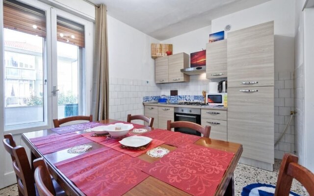 R&R Apartment