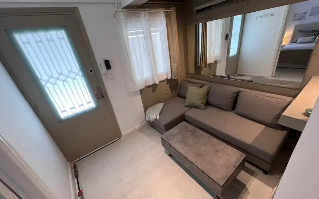 Diego s Cozy Athens Apartment Walk to Acropolis