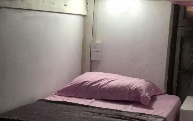 Cubic Hostel
