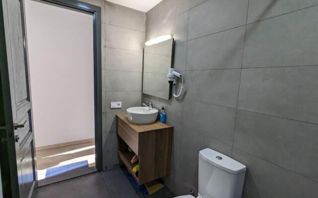Modern 1BR Condo Near Didveli - 7 Min Walk