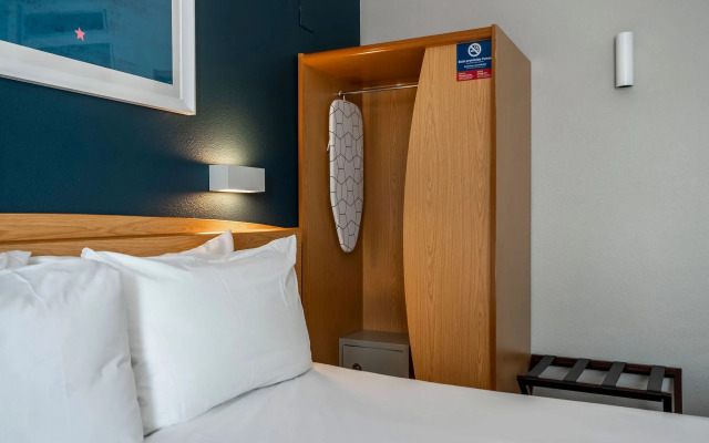 Travelodge Alicante Puerto