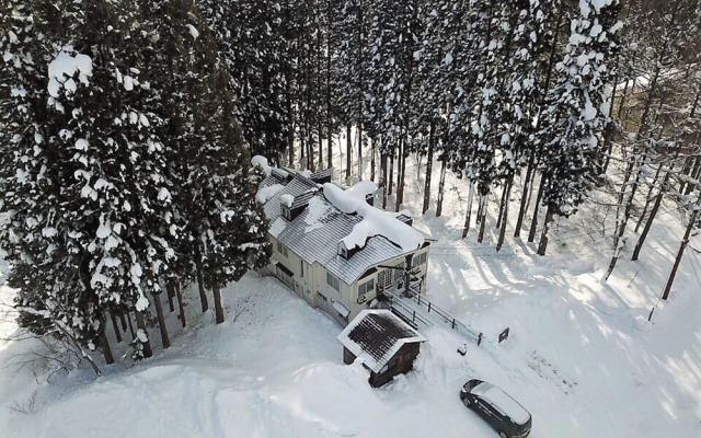 Mountain Hut Myoko