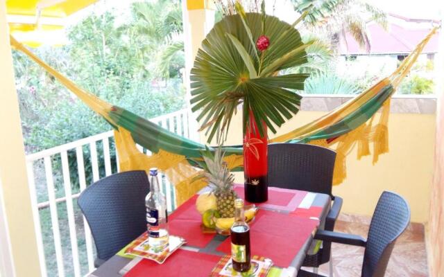 Bungalow With one Bedroom in Sainte-anne, With Enclosed Garden and Wif