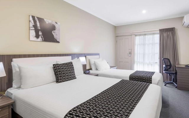 Quality Hotel Melbourne Airport