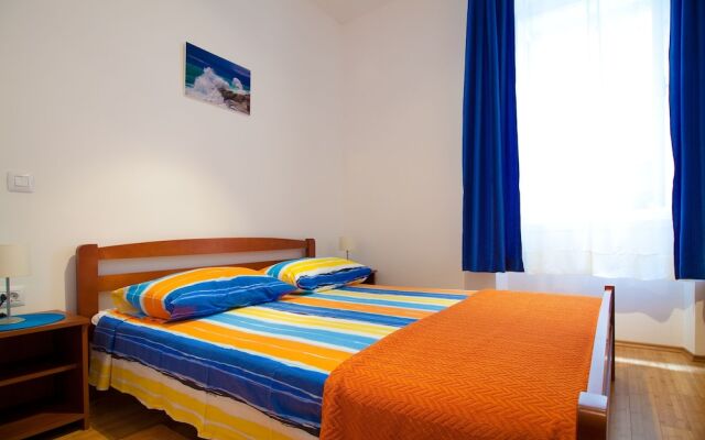Val Apartments