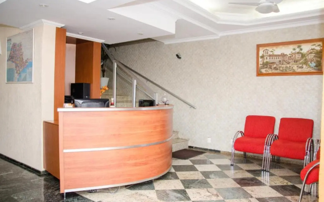 Lelis Hotel
