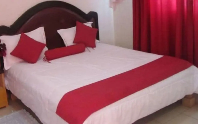 Maya Hotel - фото 4