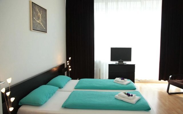 Aparthotel Vega