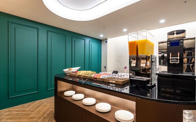 Suwon Aritte Hotel