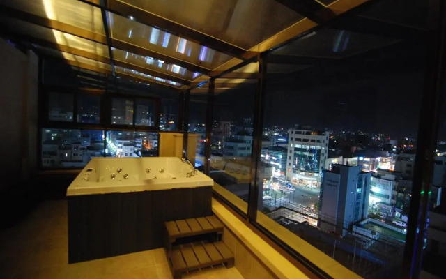 M-Stay Hotel Jeju