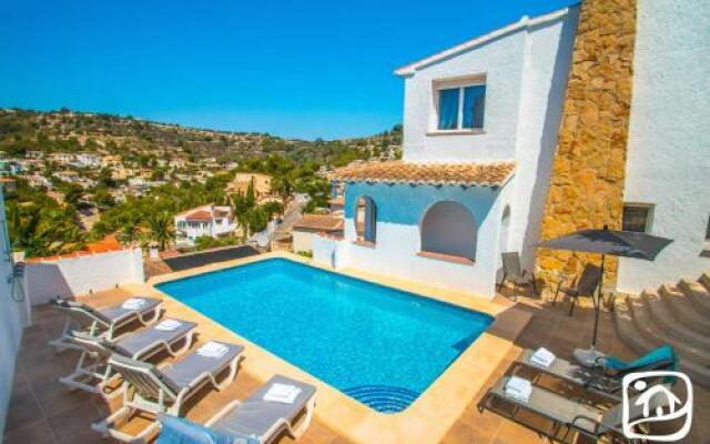 Abahana Villas Geminis