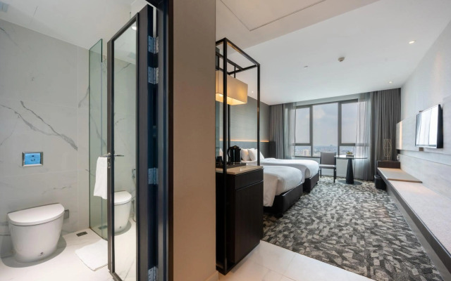 Grand Richmond Stylish Convention Hotel