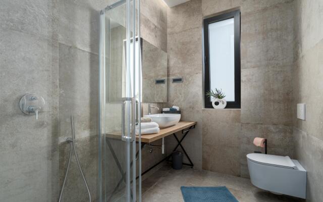 Piera in Brzac with 4 bedrooms and 4 bathrooms