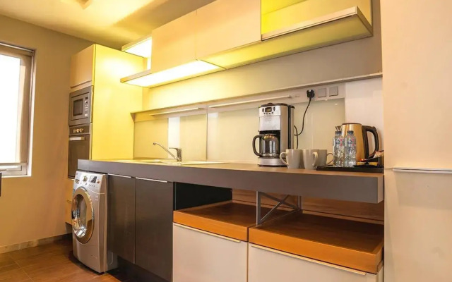 Sway Suites