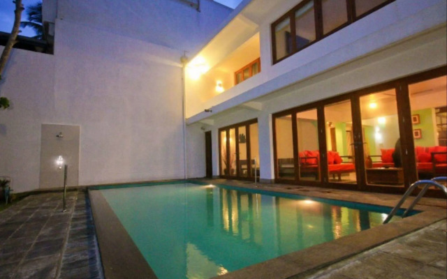 Footprints Villa