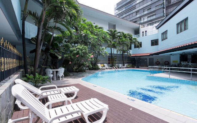 VIP Hotel (SG Clean Certified)