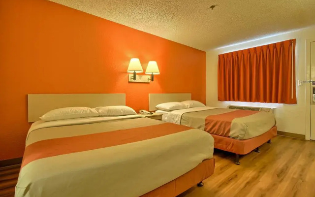 Rodeway Inn