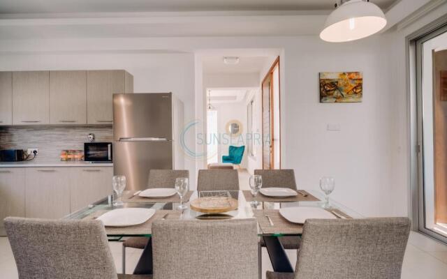 Dream 3bdr villa with private pool near the beach!