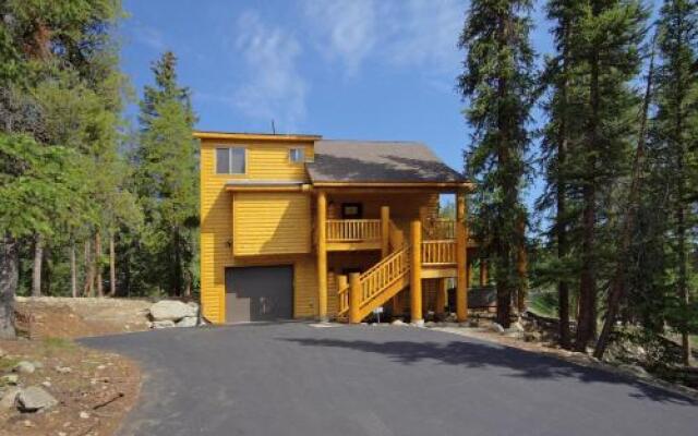 Grand Moose Lodge Home