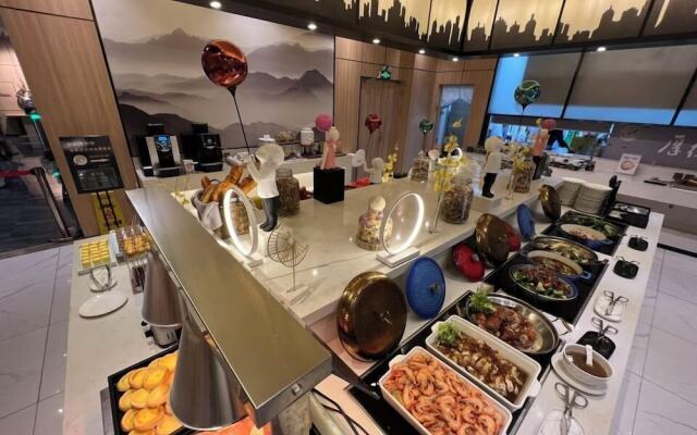 Ausotel by Argyle Baiyun Hotel