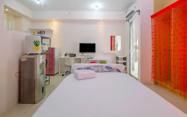 Modern and Comfort Stay @ Studio Pakubuwono Terrace Apartment