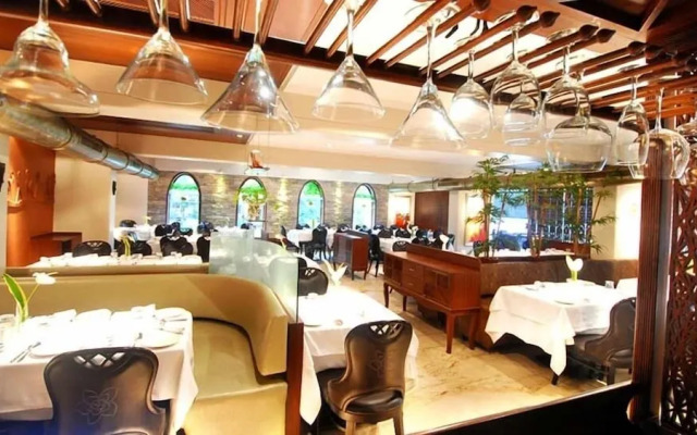 Sai Palace Hotel