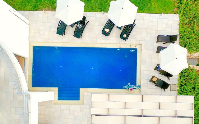 Luxury Villa Stella With Private Swimming Pool